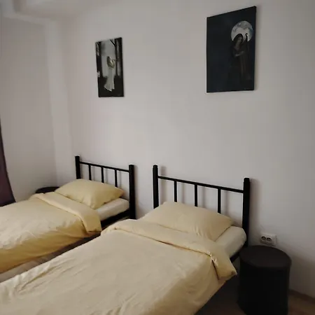 Marinescu 33 Guest house *