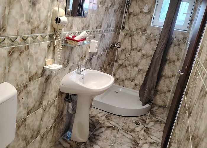 Marinescu 33 Гостьовий будинок Клуж-Напока